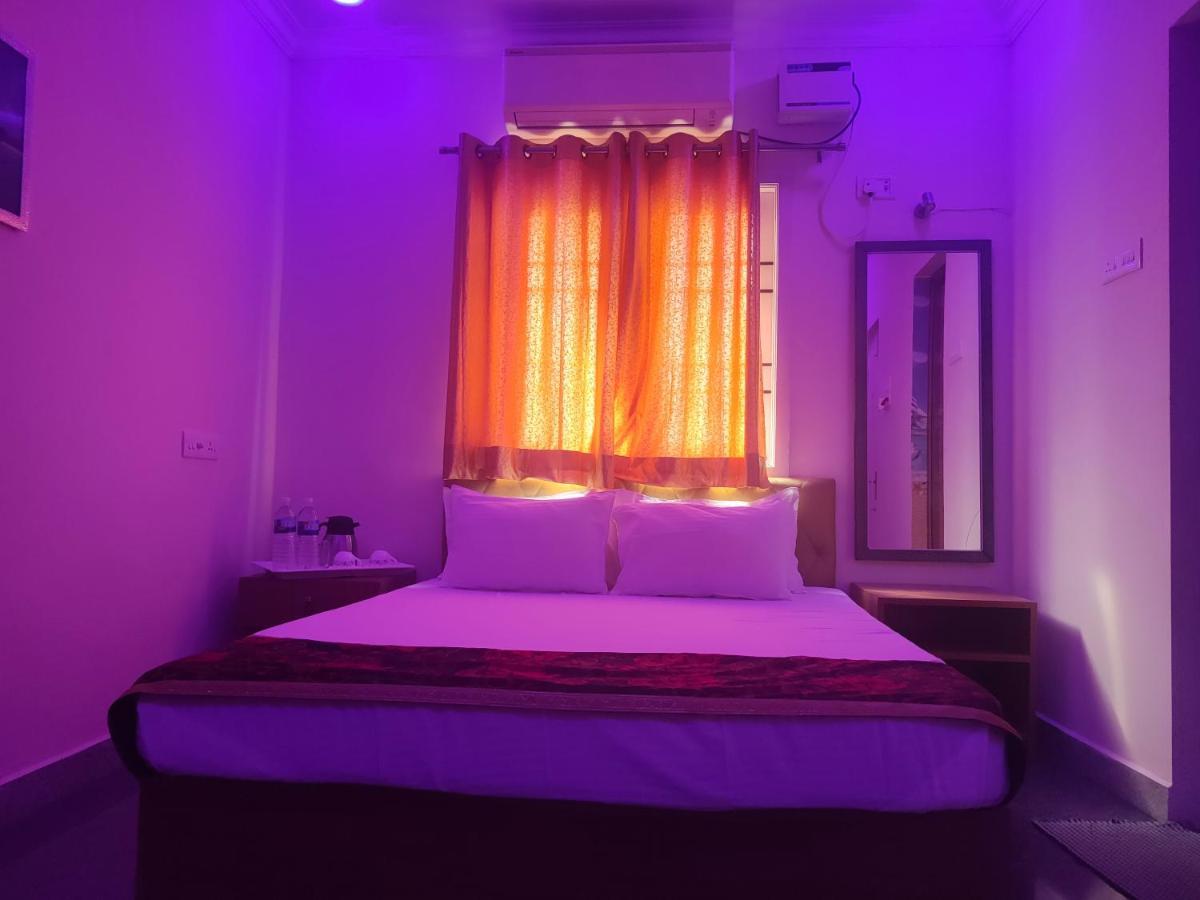 S3 Beach House Puducherry Buitenkant foto